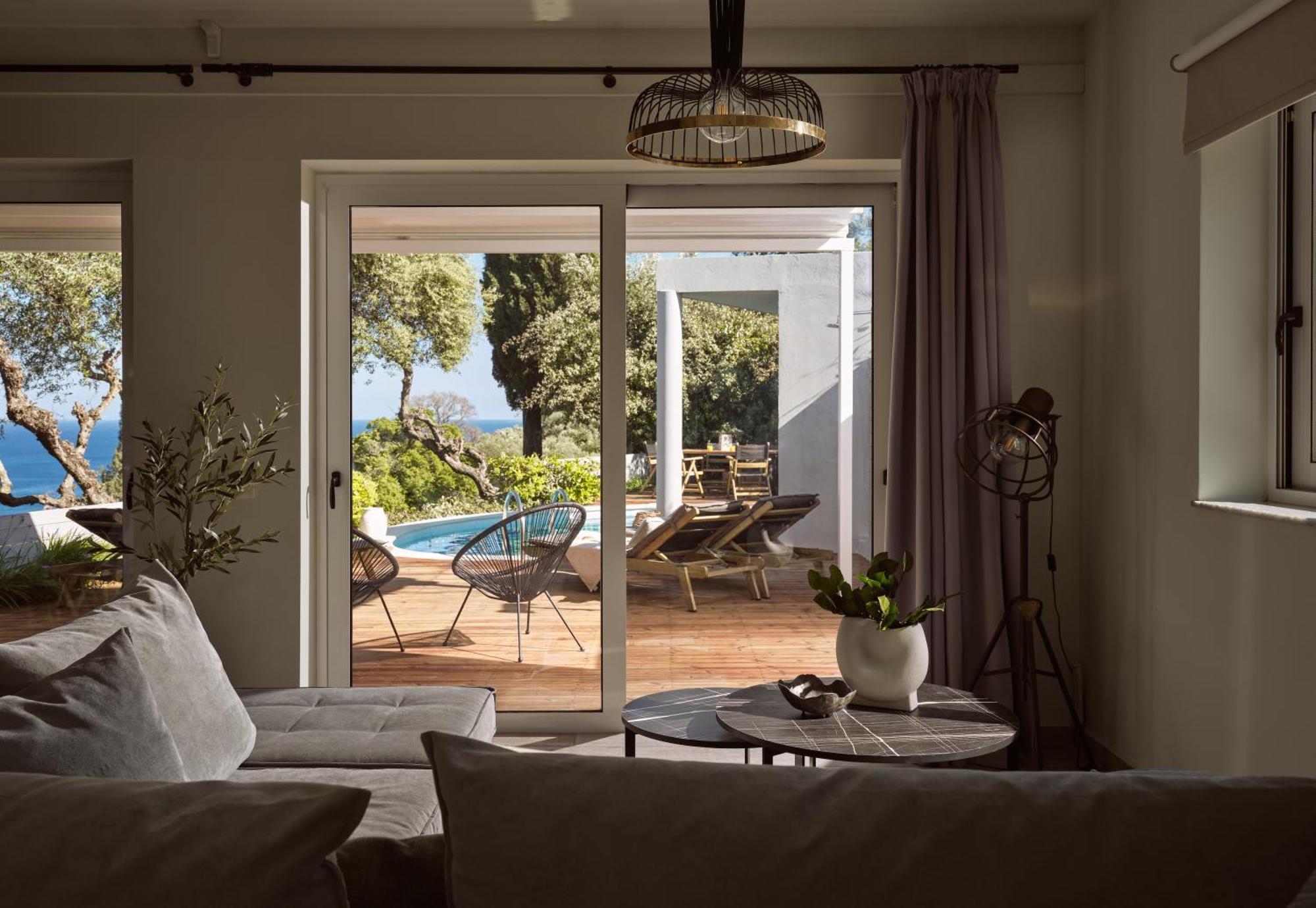 Chris & Jo Villas, Enchanting Escapes, With Heated Pools & Seaviews By Thinkvilla Zakynthos Town Exterior photo